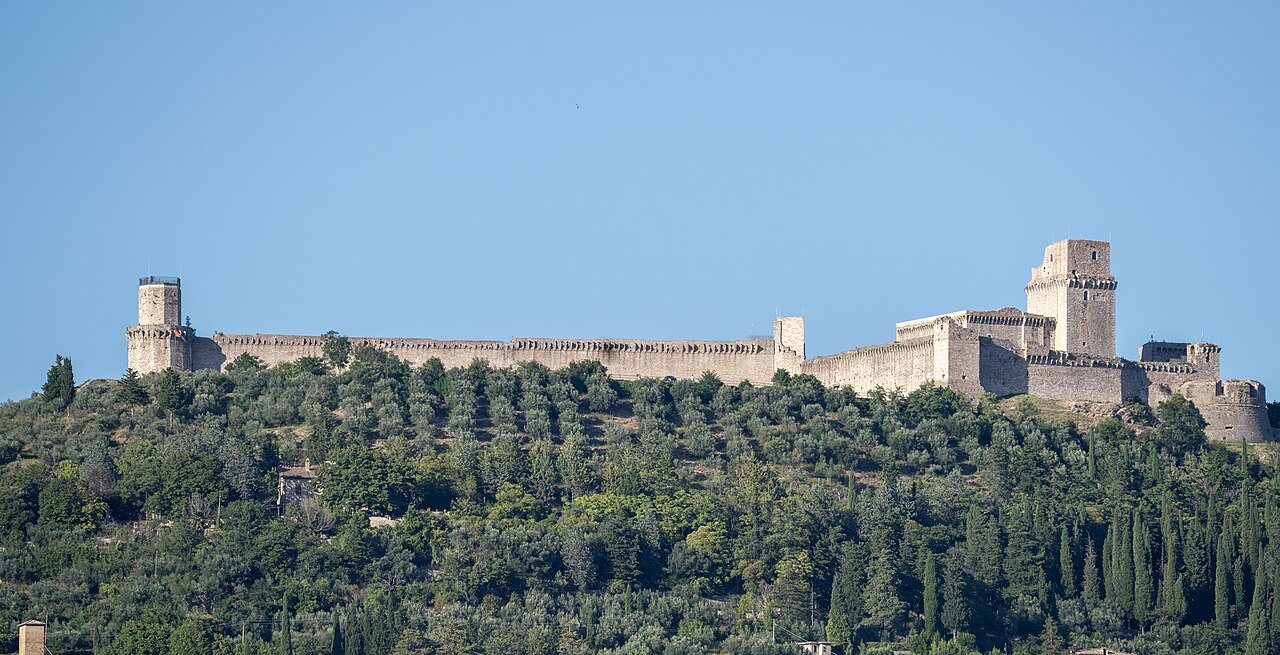 Rocca Maggiore erődje Assisi fölött